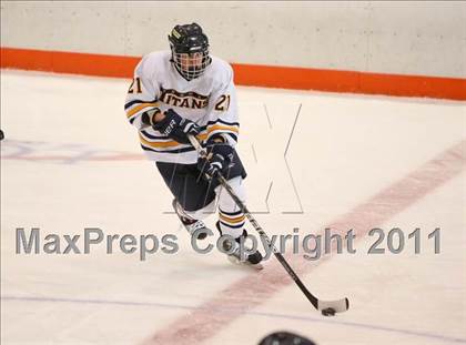 Thumbnail 3 in Webster Thomas vs. Brockport (Section 5 Division II Final) photogallery.