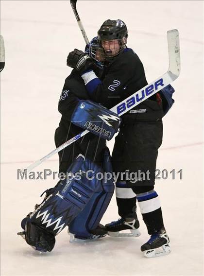 Thumbnail 2 in Webster Thomas vs. Brockport (Section 5 Division II Final) photogallery.