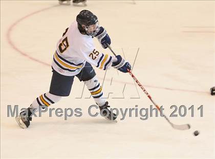 Thumbnail 1 in Webster Thomas vs. Brockport (Section 5 Division II Final) photogallery.
