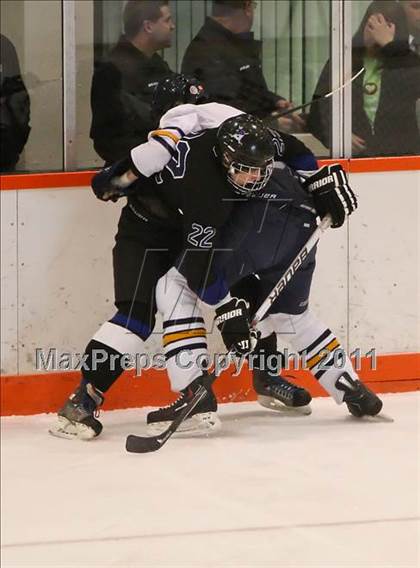 Thumbnail 1 in Webster Thomas vs. Brockport (Section 5 Division II Final) photogallery.