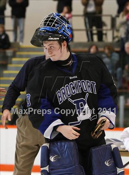 Thumbnail 3 in Webster Thomas vs. Brockport (Section 5 Division II Final) photogallery.