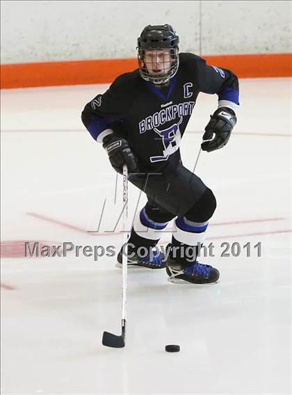 Thumbnail 2 in Webster Thomas vs. Brockport (Section 5 Division II Final) photogallery.