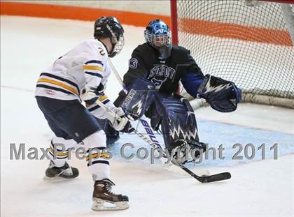 Thumbnail 2 in Webster Thomas vs. Brockport (Section 5 Division II Final) photogallery.
