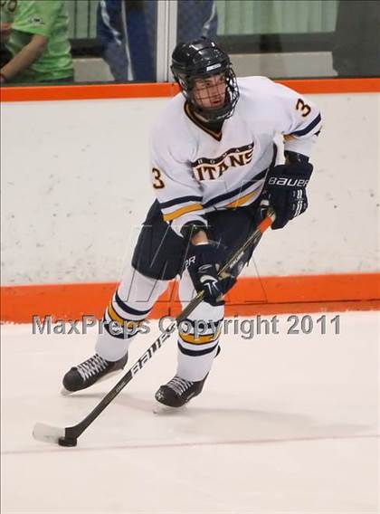 Thumbnail 3 in Webster Thomas vs. Brockport (Section 5 Division II Final) photogallery.