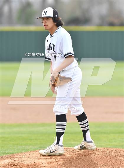 Thumbnail 2 in Howe vs Collinsville (Lindsay Tournament) photogallery.