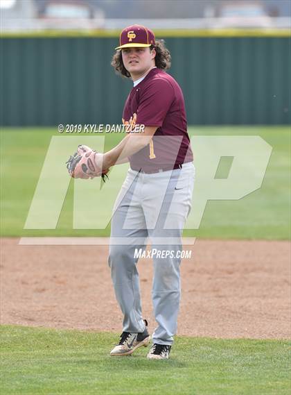 Thumbnail 1 in Howe vs Collinsville (Lindsay Tournament) photogallery.