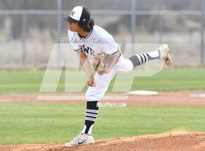 Thumbnail 2 in Howe vs Collinsville (Lindsay Tournament) photogallery.
