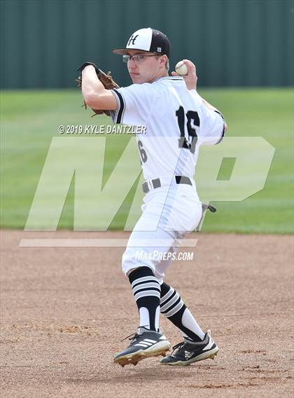 Thumbnail 1 in Howe vs Collinsville (Lindsay Tournament) photogallery.