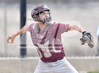 Thumbnail 1 in Howe vs Collinsville (Lindsay Tournament) photogallery.