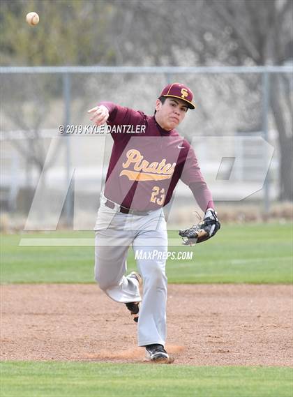 Thumbnail 2 in Howe vs Collinsville (Lindsay Tournament) photogallery.