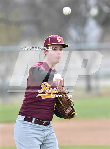 Thumbnail 2 in Howe vs Collinsville (Lindsay Tournament) photogallery.