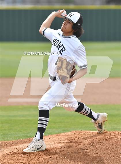 Thumbnail 3 in Howe vs Collinsville (Lindsay Tournament) photogallery.