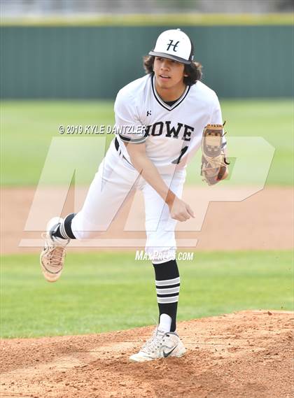 Thumbnail 3 in Howe vs Collinsville (Lindsay Tournament) photogallery.