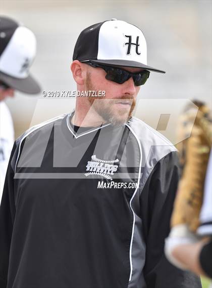 Thumbnail 2 in Howe vs Collinsville (Lindsay Tournament) photogallery.