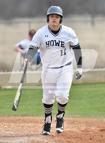 Thumbnail 2 in Howe vs Collinsville (Lindsay Tournament) photogallery.
