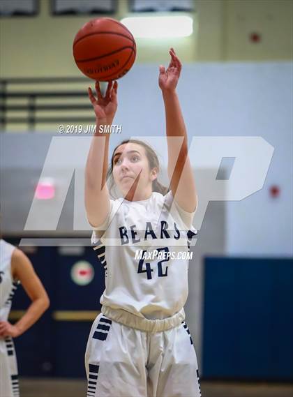 Thumbnail 3 in Del Norte vs. La Cueva  (Albuquerque Metro Championships) photogallery.