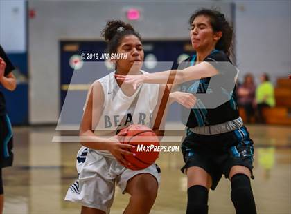 Thumbnail 3 in Del Norte vs. La Cueva  (Albuquerque Metro Championships) photogallery.
