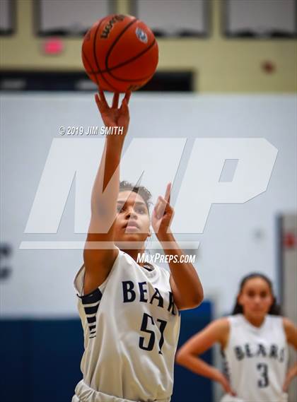 Thumbnail 1 in Del Norte vs. La Cueva  (Albuquerque Metro Championships) photogallery.