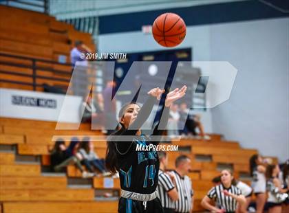 Thumbnail 1 in Del Norte vs. La Cueva  (Albuquerque Metro Championships) photogallery.