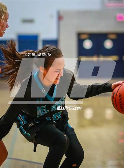 Thumbnail 1 in Del Norte vs. La Cueva  (Albuquerque Metro Championships) photogallery.