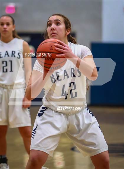 Thumbnail 2 in Del Norte vs. La Cueva  (Albuquerque Metro Championships) photogallery.