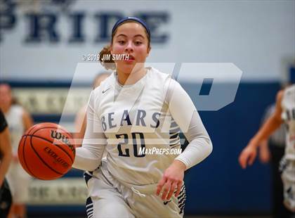 Thumbnail 2 in Del Norte vs. La Cueva  (Albuquerque Metro Championships) photogallery.