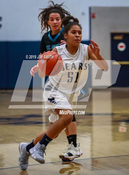 Thumbnail 3 in Del Norte vs. La Cueva  (Albuquerque Metro Championships) photogallery.