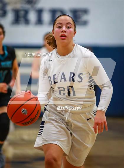 Thumbnail 3 in Del Norte vs. La Cueva  (Albuquerque Metro Championships) photogallery.