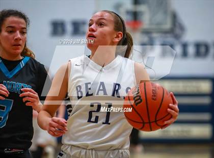 Thumbnail 2 in Del Norte vs. La Cueva  (Albuquerque Metro Championships) photogallery.
