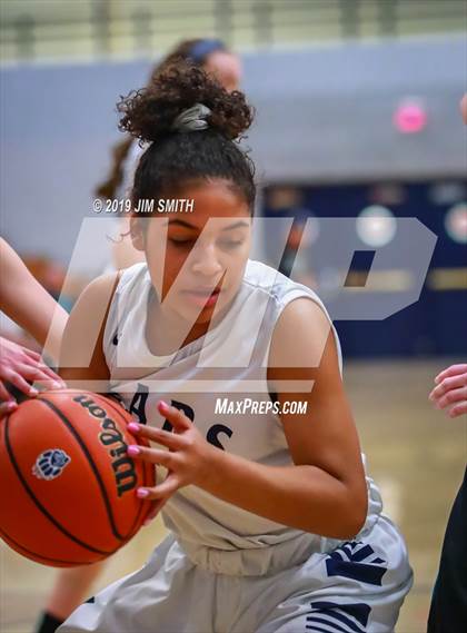 Thumbnail 3 in Del Norte vs. La Cueva  (Albuquerque Metro Championships) photogallery.