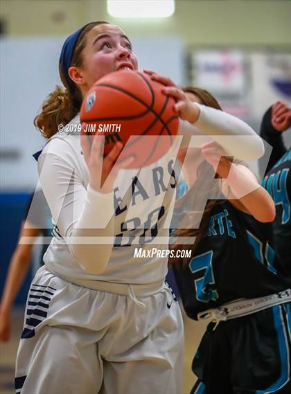 Thumbnail 3 in Del Norte vs. La Cueva  (Albuquerque Metro Championships) photogallery.