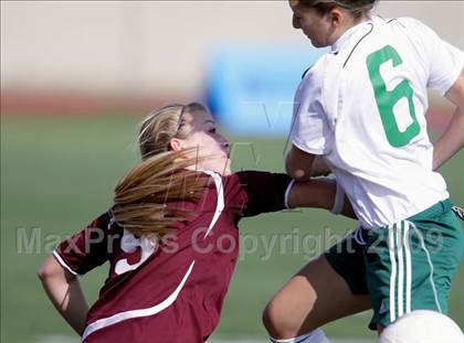 Thumbnail 2 in South vs. Valley Christian (CIF SS D5 Final) photogallery.