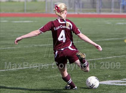 Thumbnail 1 in South vs. Valley Christian (CIF SS D5 Final) photogallery.