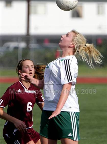 Thumbnail 2 in South vs. Valley Christian (CIF SS D5 Final) photogallery.