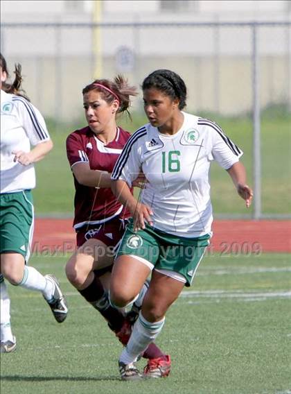 Thumbnail 1 in South vs. Valley Christian (CIF SS D5 Final) photogallery.