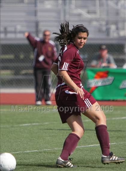 Thumbnail 2 in South vs. Valley Christian (CIF SS D5 Final) photogallery.