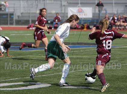 Thumbnail 1 in South vs. Valley Christian (CIF SS D5 Final) photogallery.