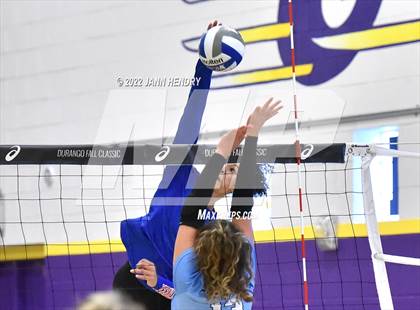 Thumbnail 3 in Bishop Gorman vs. Skyview (Durango Fall Classic) photogallery.