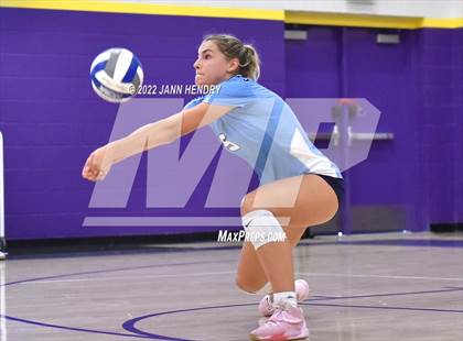 Thumbnail 2 in Bishop Gorman vs. Skyview (Durango Fall Classic) photogallery.