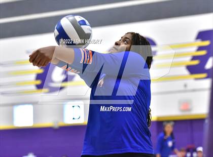 Thumbnail 3 in Bishop Gorman vs. Skyview (Durango Fall Classic) photogallery.