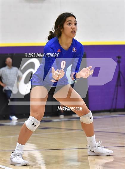 Thumbnail 1 in Bishop Gorman vs. Skyview (Durango Fall Classic) photogallery.