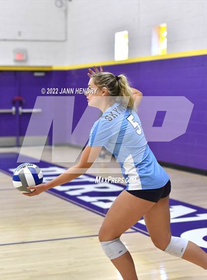 Thumbnail 1 in Bishop Gorman vs. Skyview (Durango Fall Classic) photogallery.