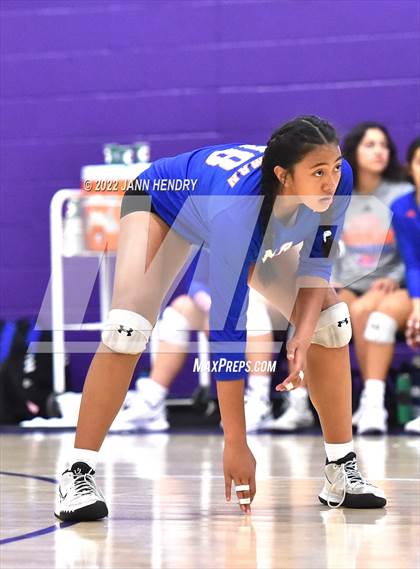 Thumbnail 2 in Bishop Gorman vs. Skyview (Durango Fall Classic) photogallery.
