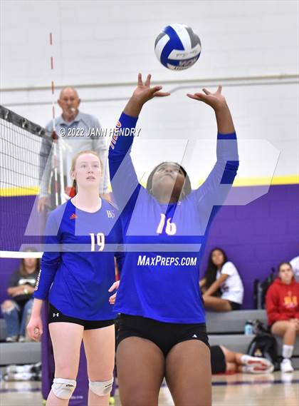 Thumbnail 2 in Bishop Gorman vs. Skyview (Durango Fall Classic) photogallery.