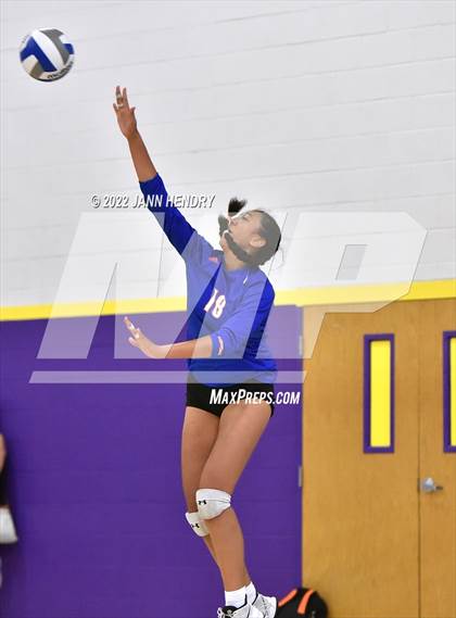 Thumbnail 1 in Bishop Gorman vs. Skyview (Durango Fall Classic) photogallery.