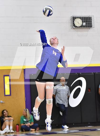 Thumbnail 3 in Bishop Gorman vs. Skyview (Durango Fall Classic) photogallery.