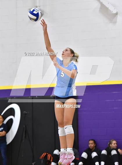 Thumbnail 1 in Bishop Gorman vs. Skyview (Durango Fall Classic) photogallery.