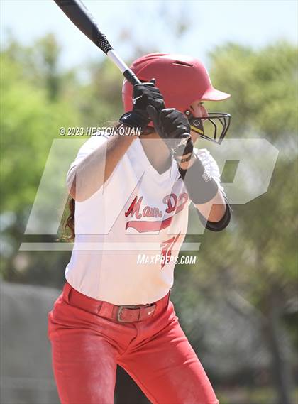 Thumbnail 2 in Mater Dei vs. Edison (Alan Dugard Classic) photogallery.