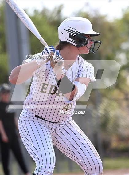 Thumbnail 2 in Mater Dei vs. Edison (Alan Dugard Classic) photogallery.