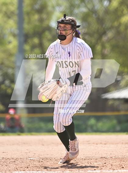 Thumbnail 1 in Mater Dei vs. Edison (Alan Dugard Classic) photogallery.